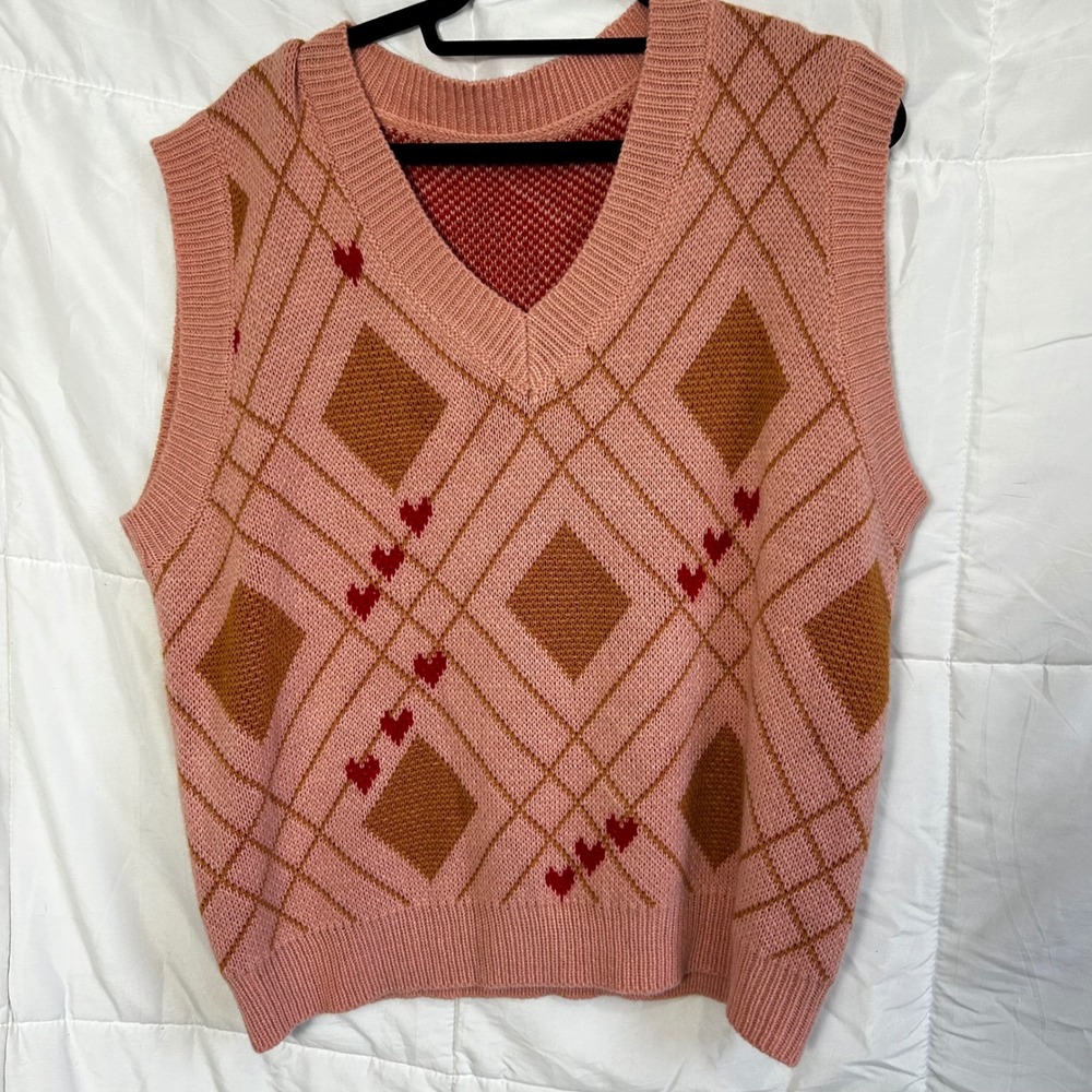 SHEIN CURVE Pink Argyle Heart Sweater Vest 1XL Knit V Neck Sleeveless